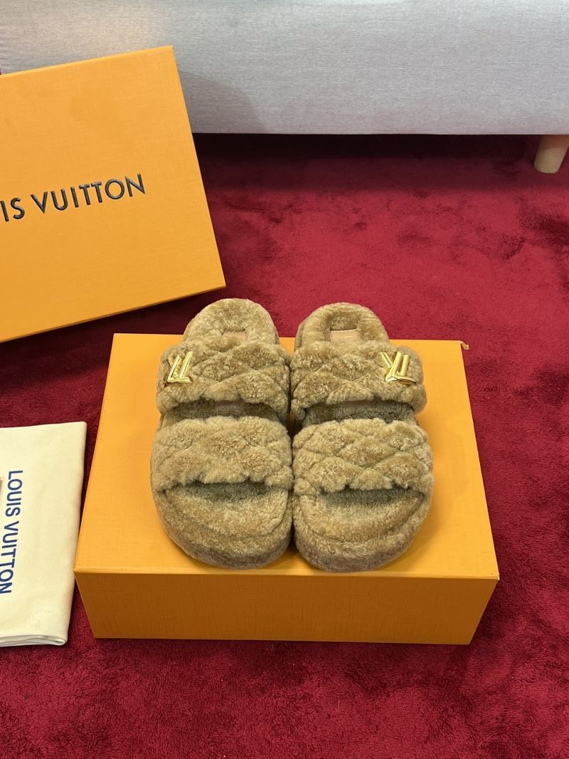 Louis Vuitton Slippers